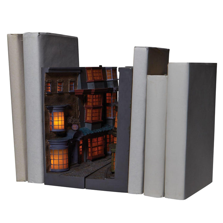 Diagon Alley Bookend, Harry Pottery
