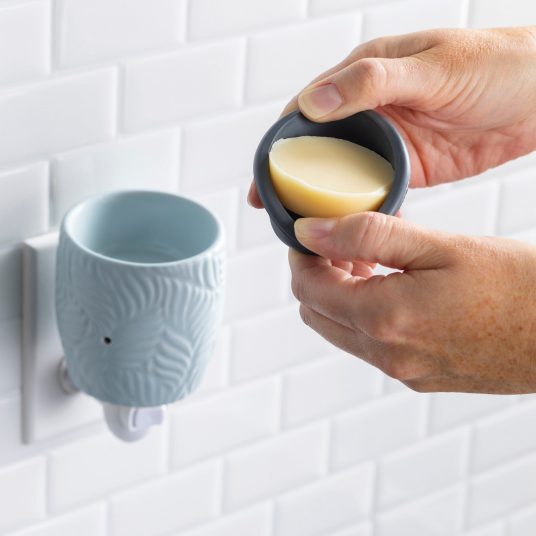 White Art Deco Pluggable Fragrance Warmer