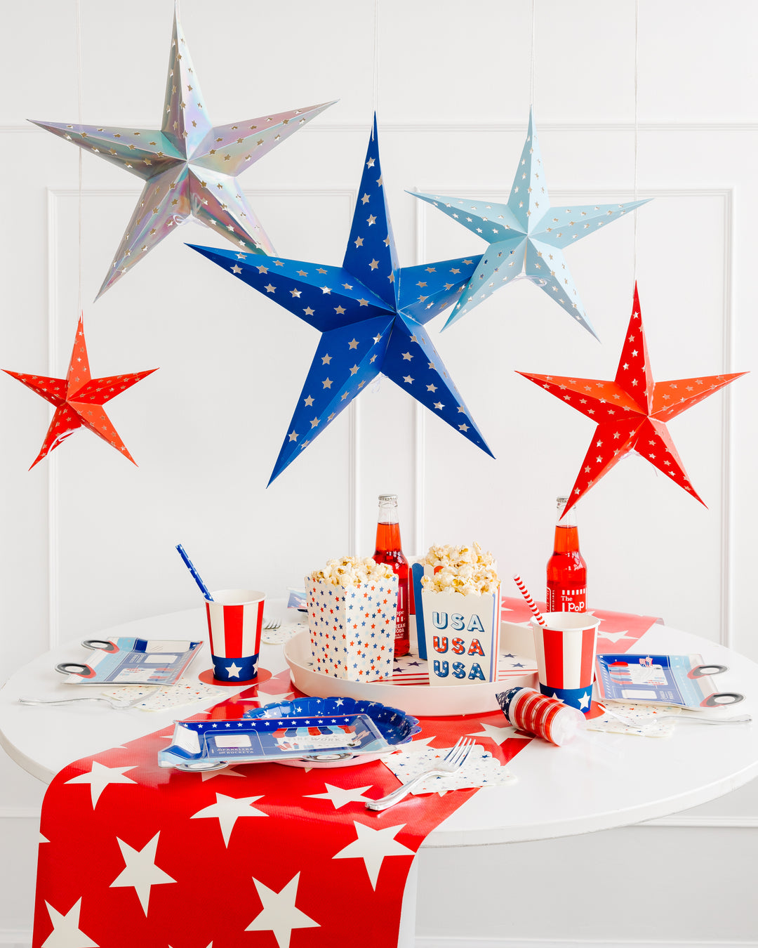 STARS AND STRIPES DECORATIVE HANGING STARS