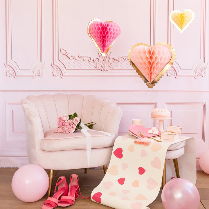 Hanging Hearts Secret Admirer Honeycomb