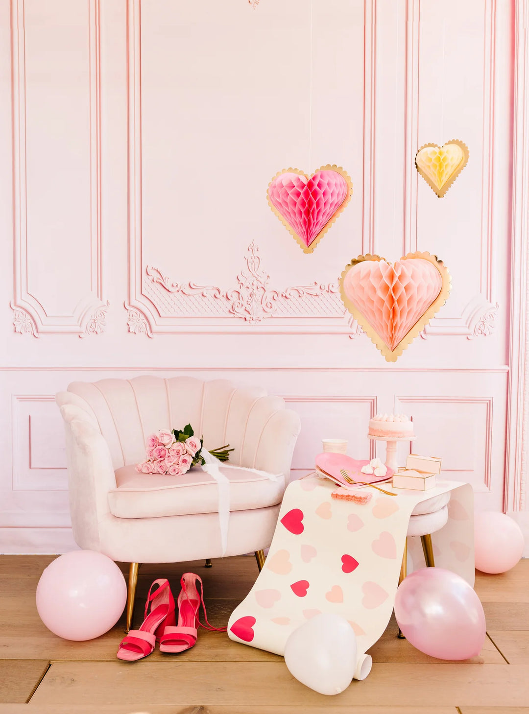 Hanging Hearts Secret Admirer Honeycomb