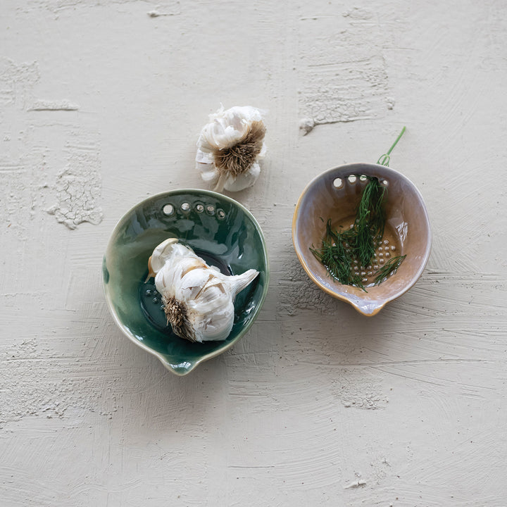 Stoneware Garlic + Ginger Grater Dishes with Herb Strippers