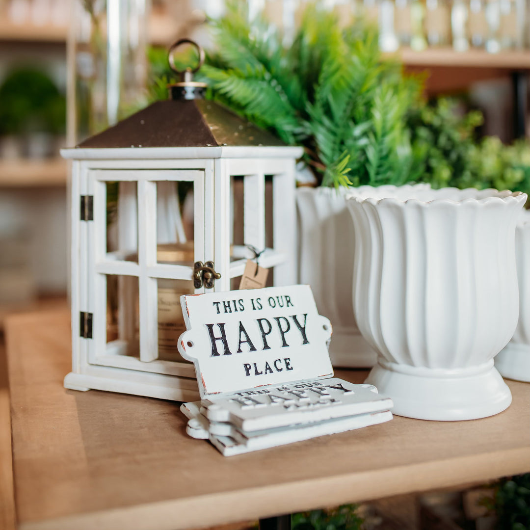 Scalloped Urn Planter, Matte White