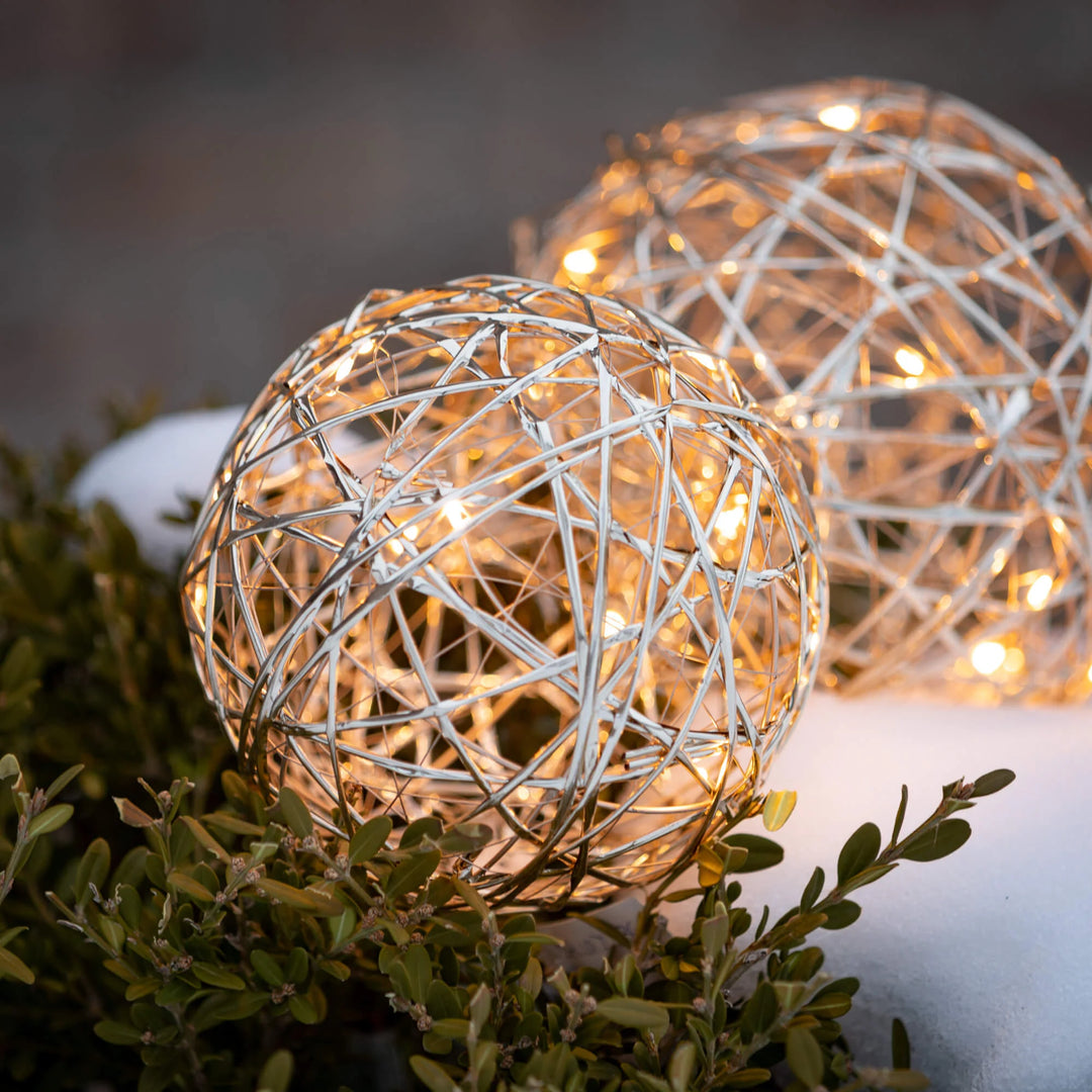 Lighted Hanging Globes