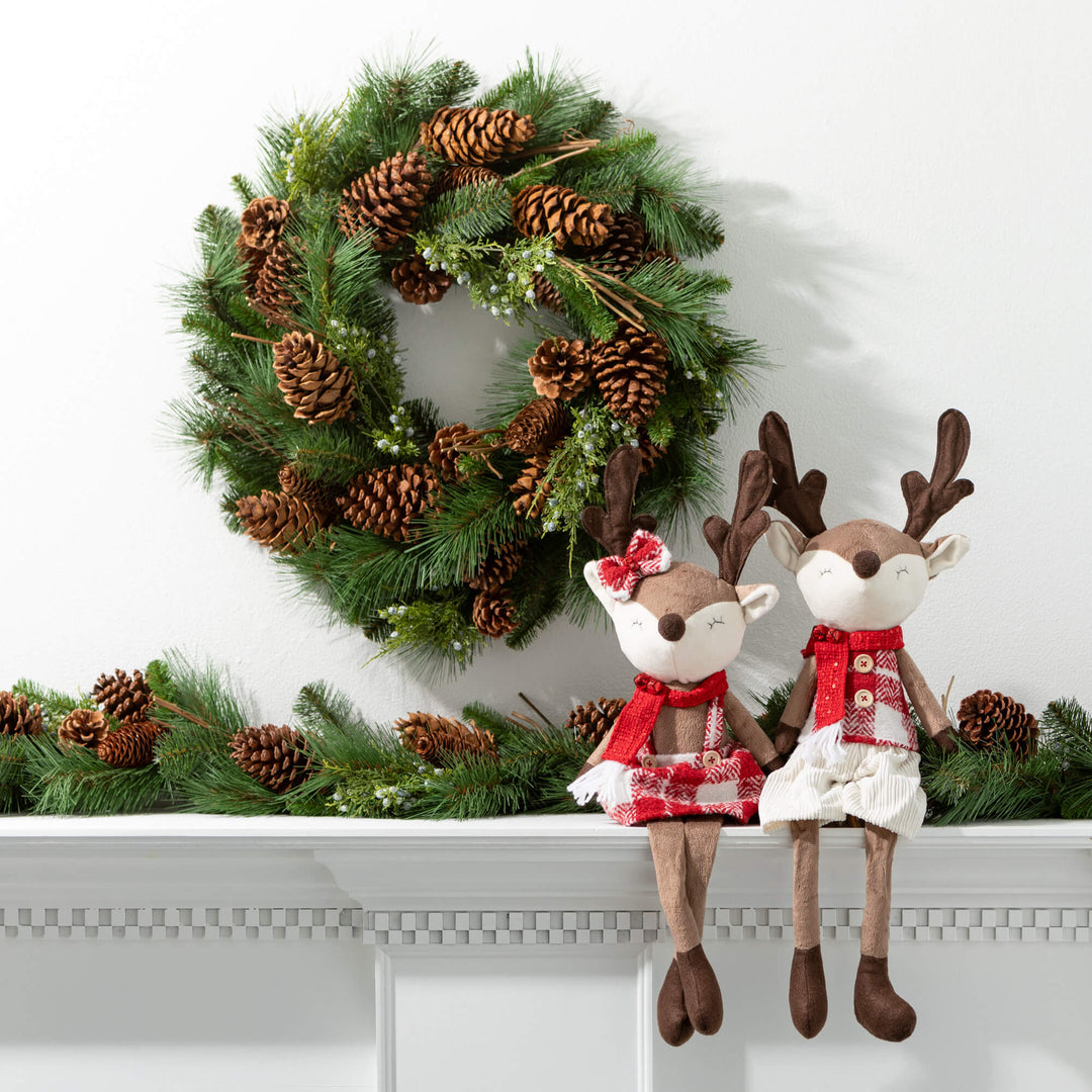 Lush Pine Pinecone Wreath, 24"